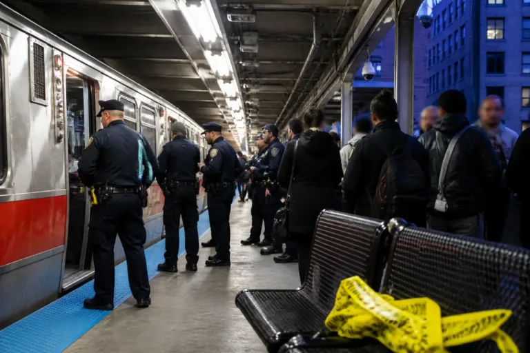 CTA reports falling crime as riders continue to express safety concerns