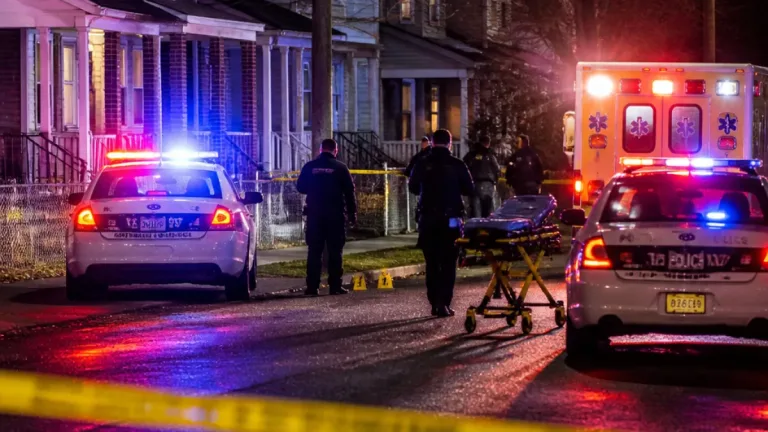 Four injured in early-morning shooting and stabbing on Virginia Avenue in Portsmouth